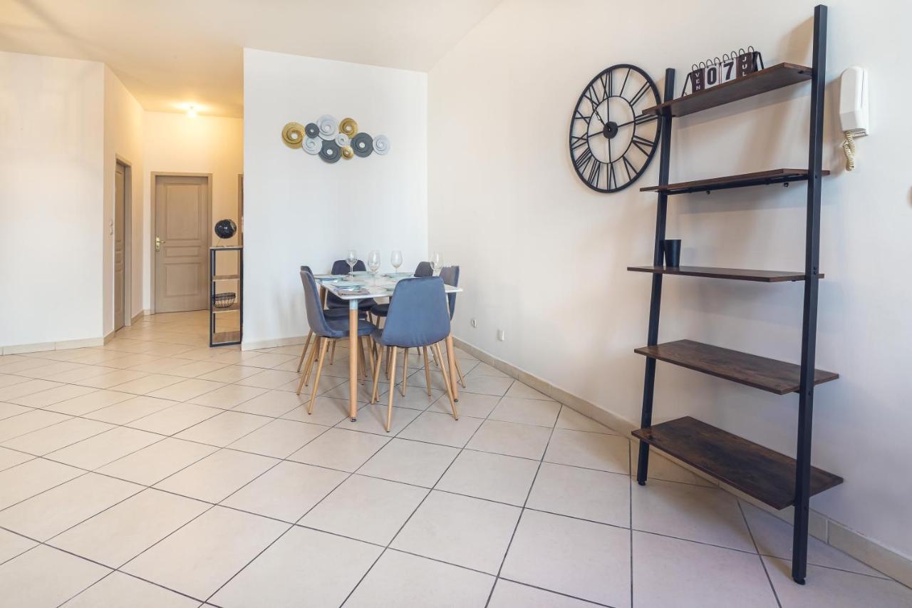 Appartement Tout Equipe Pour 6 Personnes A 15Min Des Plages 베지에 외부 사진