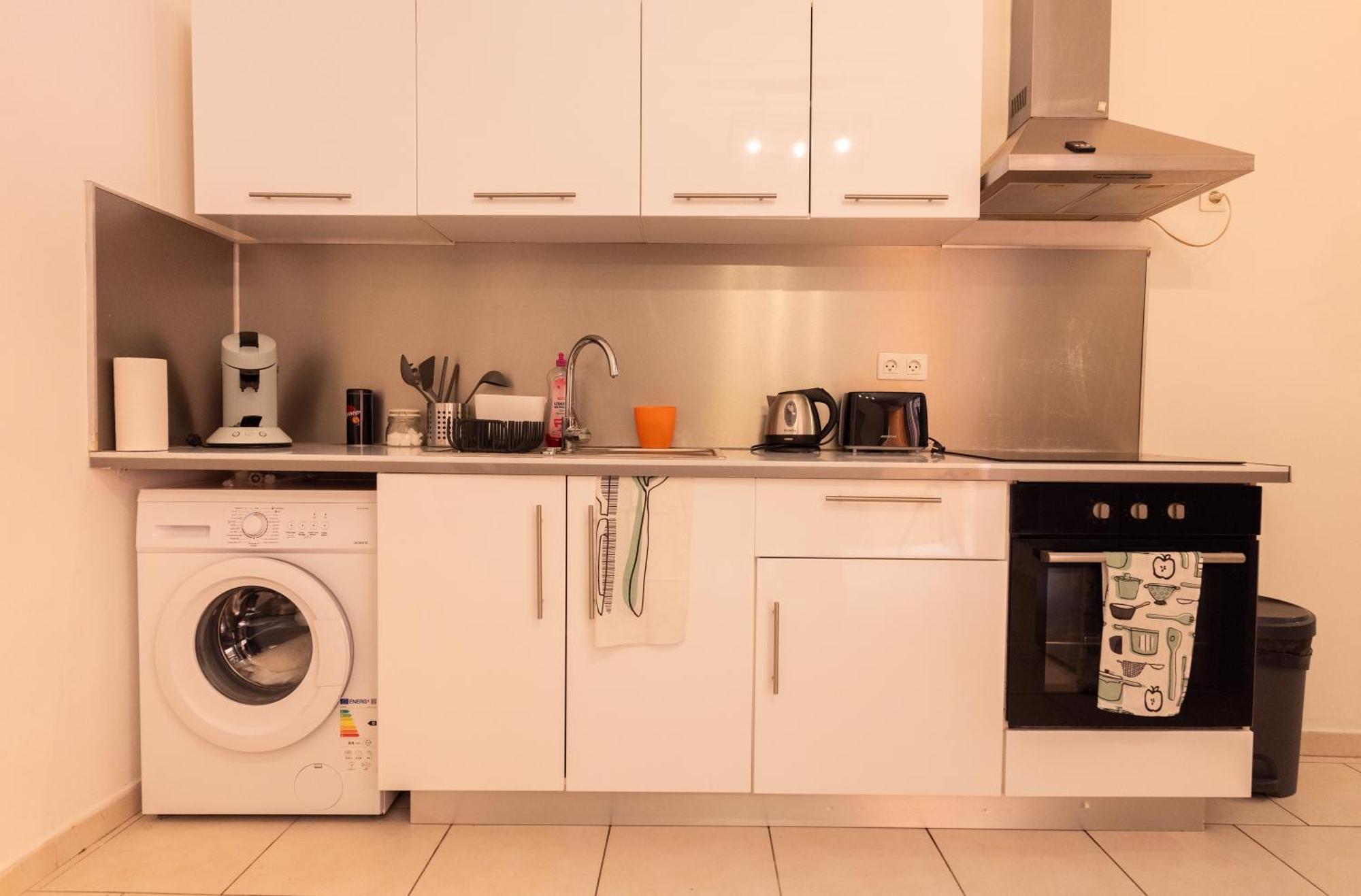 Appartement Tout Equipe Pour 6 Personnes A 15Min Des Plages 베지에 외부 사진