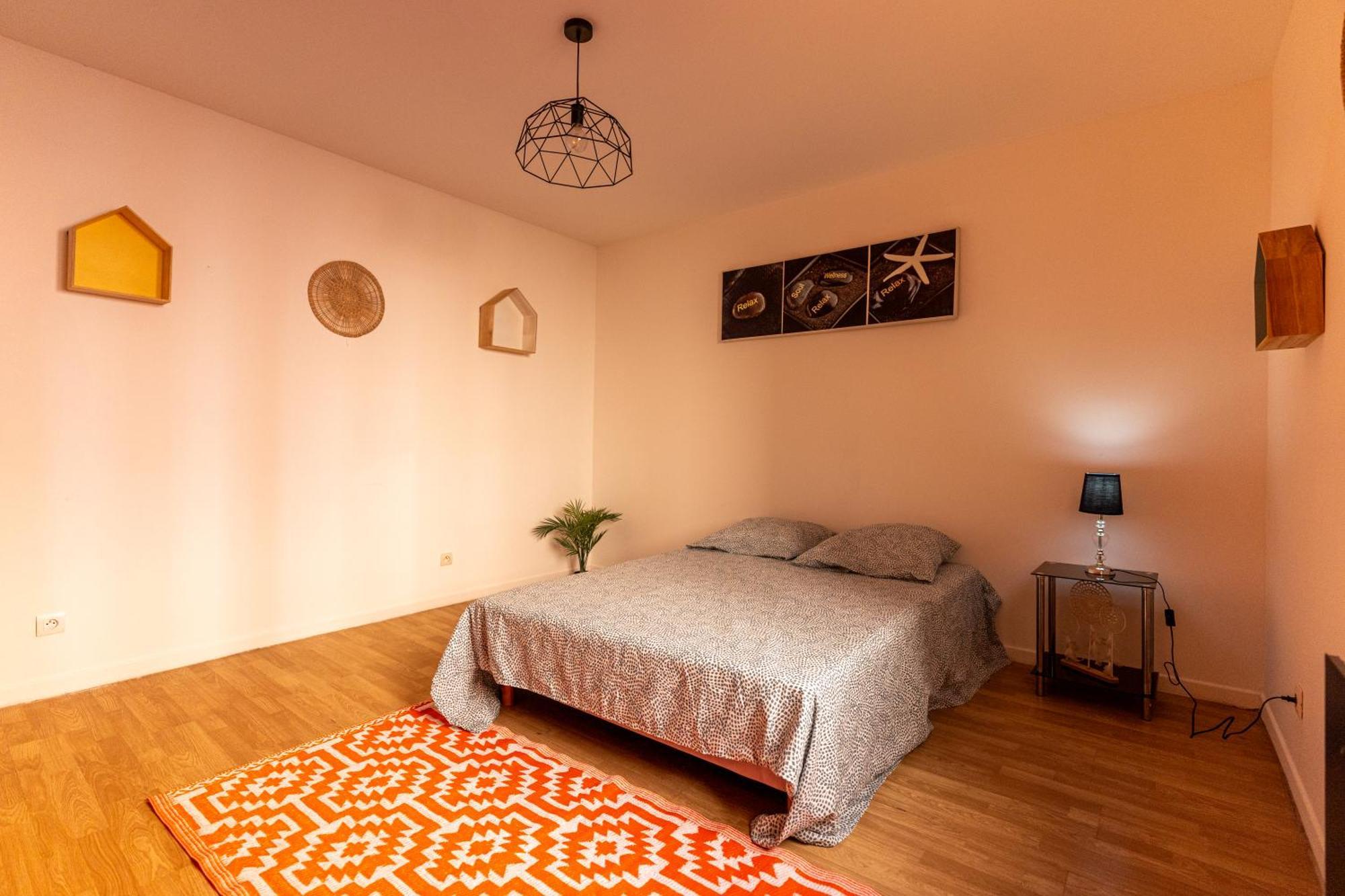 Appartement Tout Equipe Pour 6 Personnes A 15Min Des Plages 베지에 외부 사진