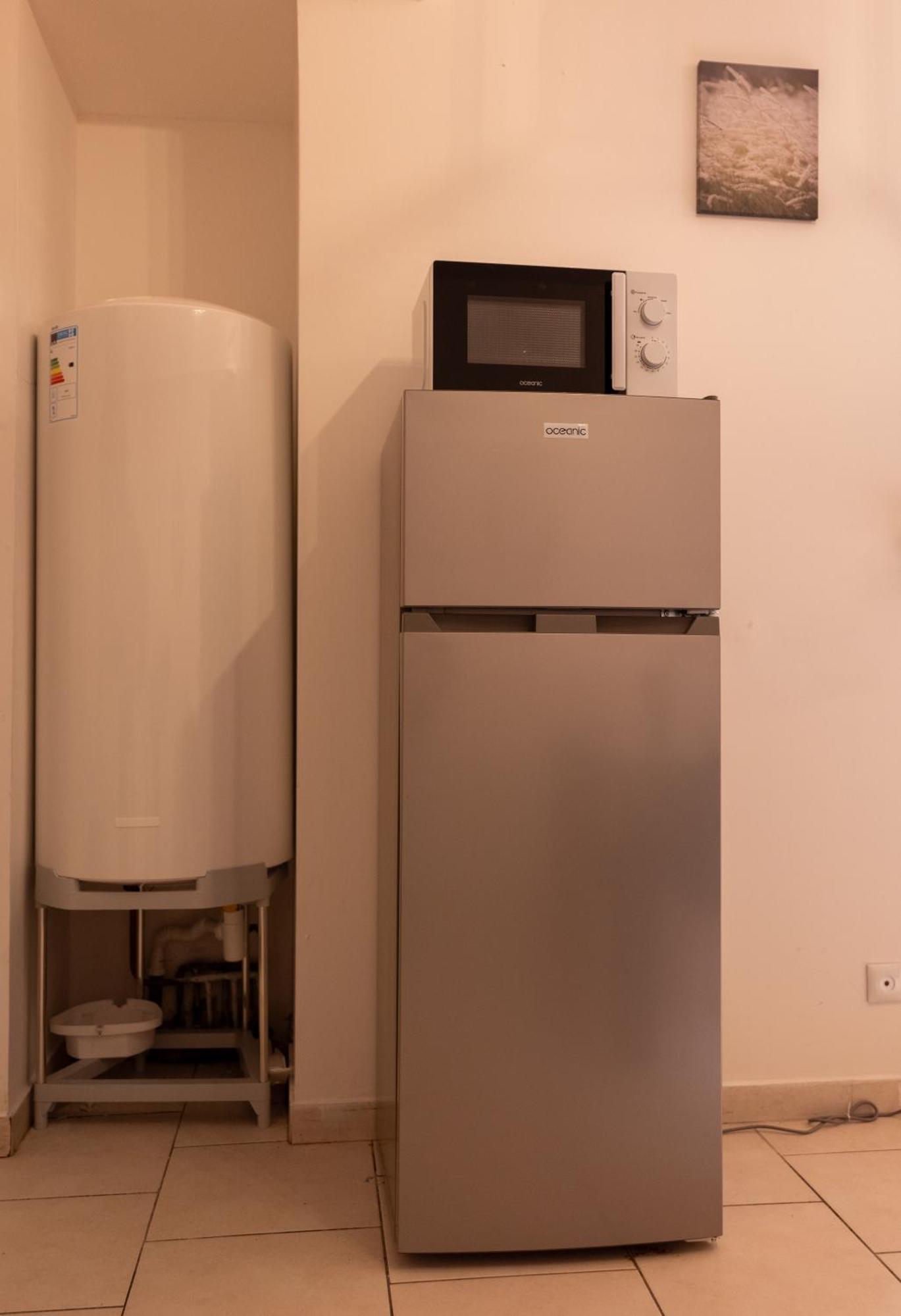 Appartement Tout Equipe Pour 6 Personnes A 15Min Des Plages 베지에 외부 사진