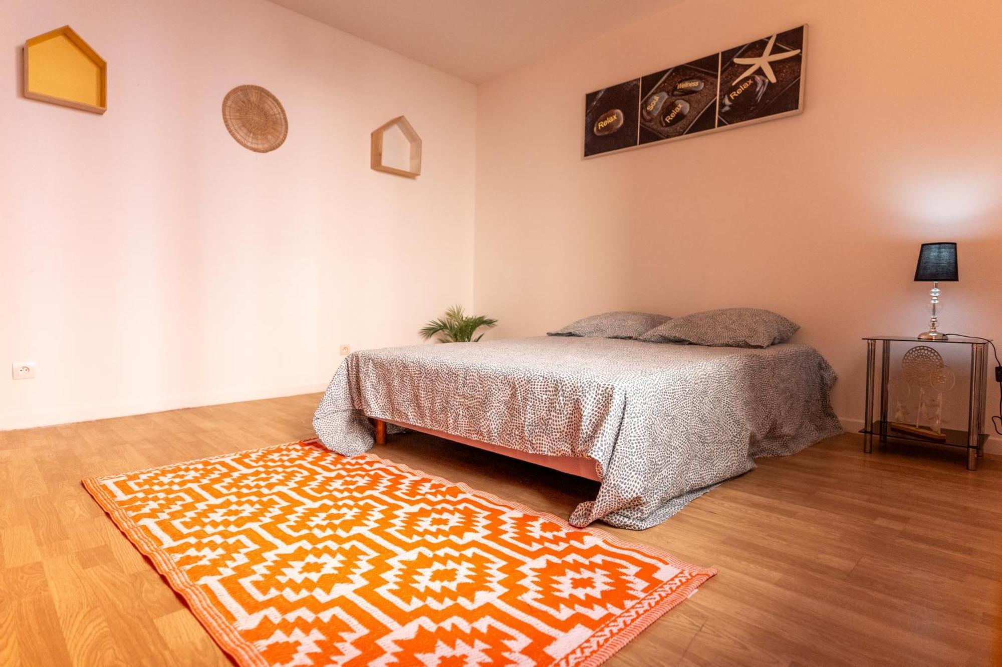 Appartement Tout Equipe Pour 6 Personnes A 15Min Des Plages 베지에 외부 사진